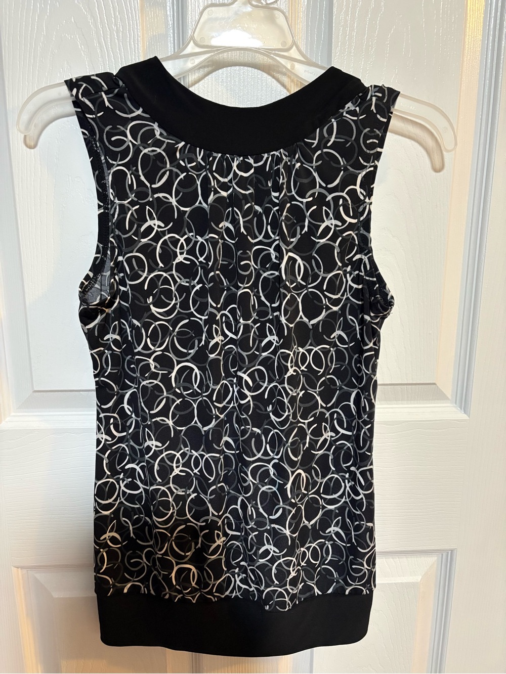 Tempted Y2K Black & White Geometric Circle Print Bow Back Tank Top, Small
